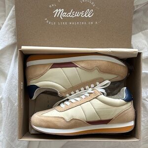 Madewell Men's Cream and Tan Sneakers with Blue Accents